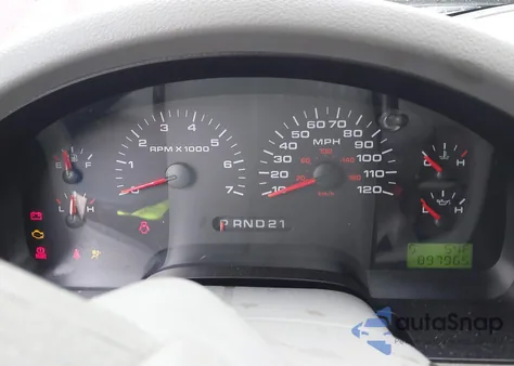 2005 Ford F-150 Lariat/Xlt из США, поврежденный, VIN 1FTPW12515KE59027